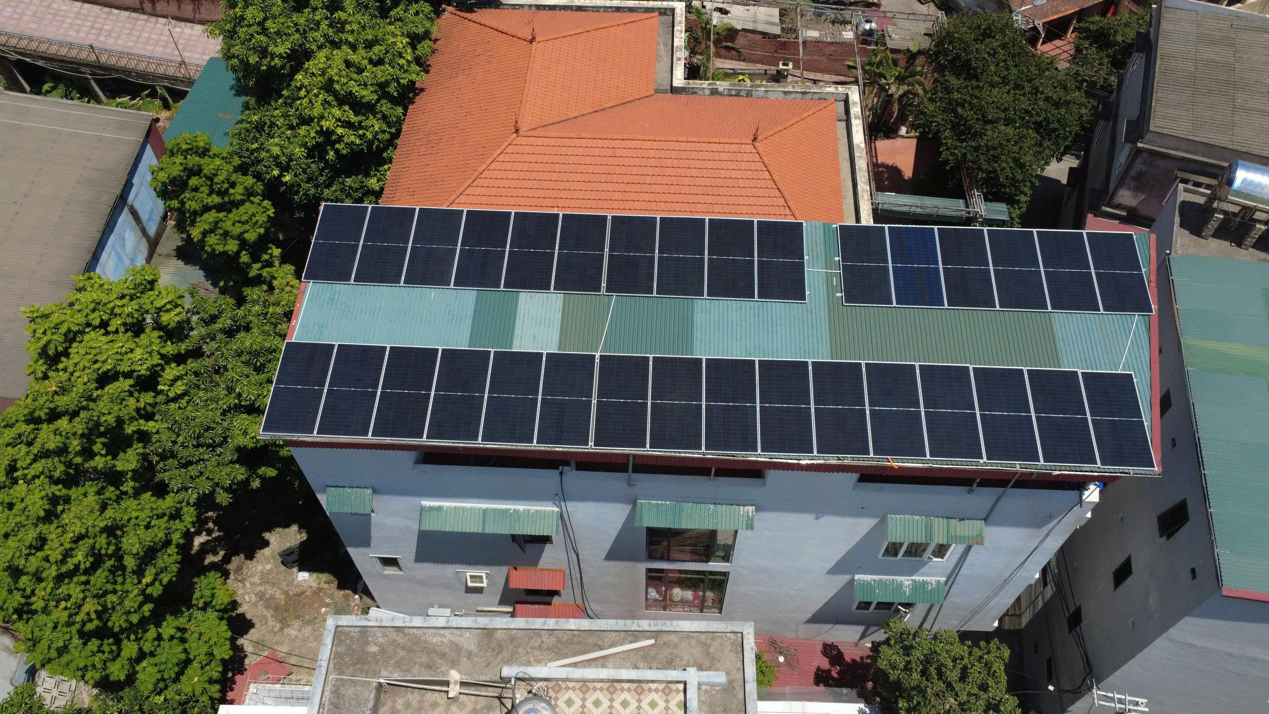 ĐIỆN NĂNG LƯỢNG MẶT TRỜI BÁM TẢI 17,4kwp